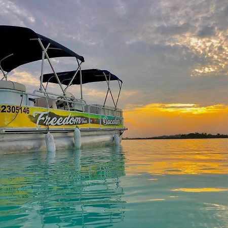 Papitos Bacalar Hotel And Marina Exterior foto